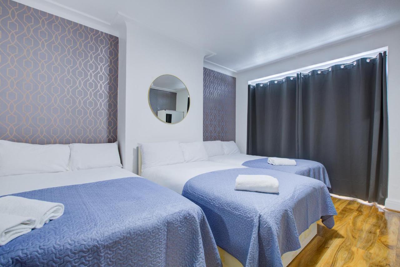 Twin Towerd Hotel Лондон Екстер'єр фото