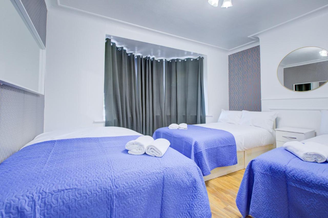 Twin Towerd Hotel Лондон Екстер'єр фото