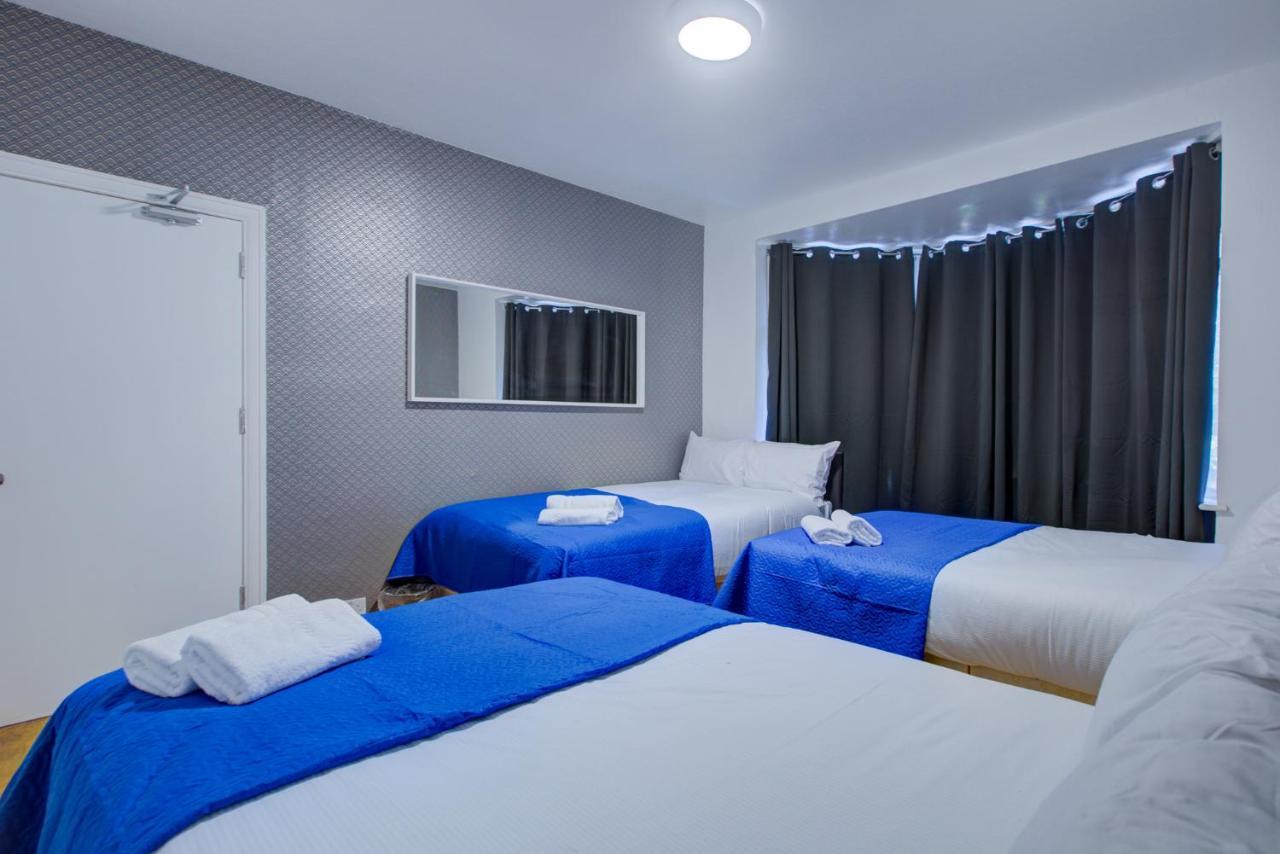 Twin Towerd Hotel Лондон Екстер'єр фото